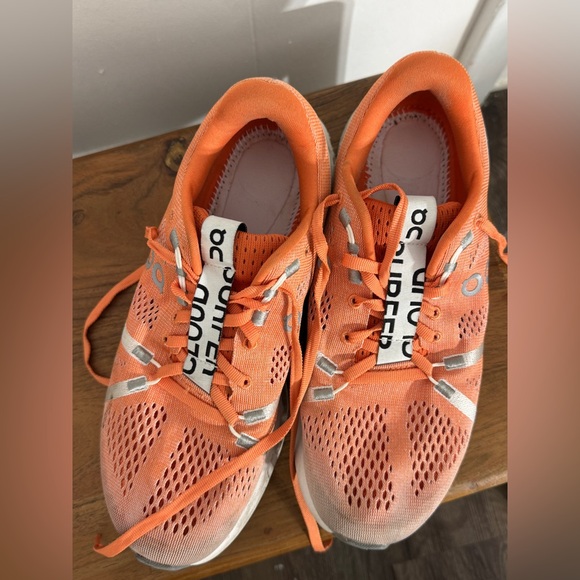 On Cloud Cloudsurfer Sneakers - Picture 10 of 12